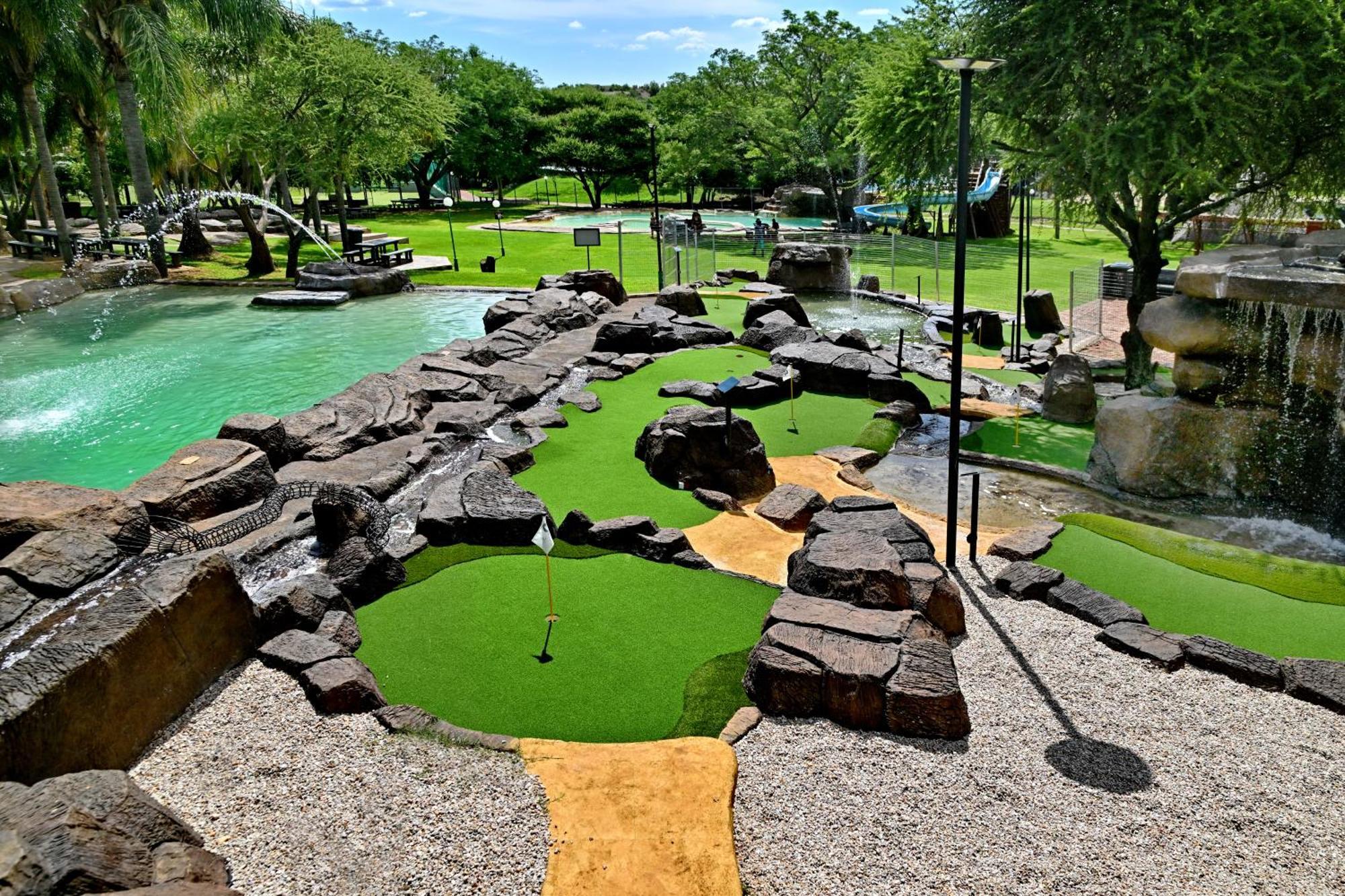 Seasons Golf, Leisure, Spa Hartbeespoort Dış mekan fotoğraf